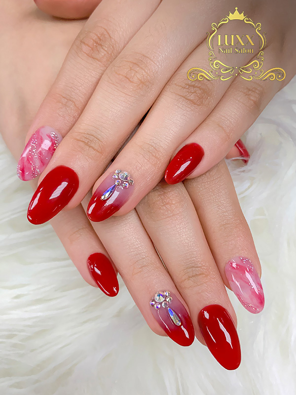 Luxx Nail Salon