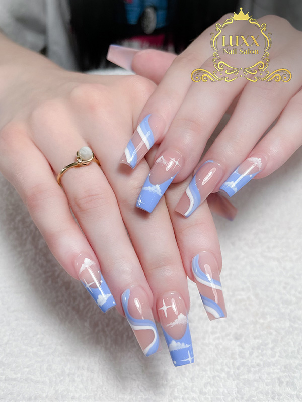Luxx Nail Salon