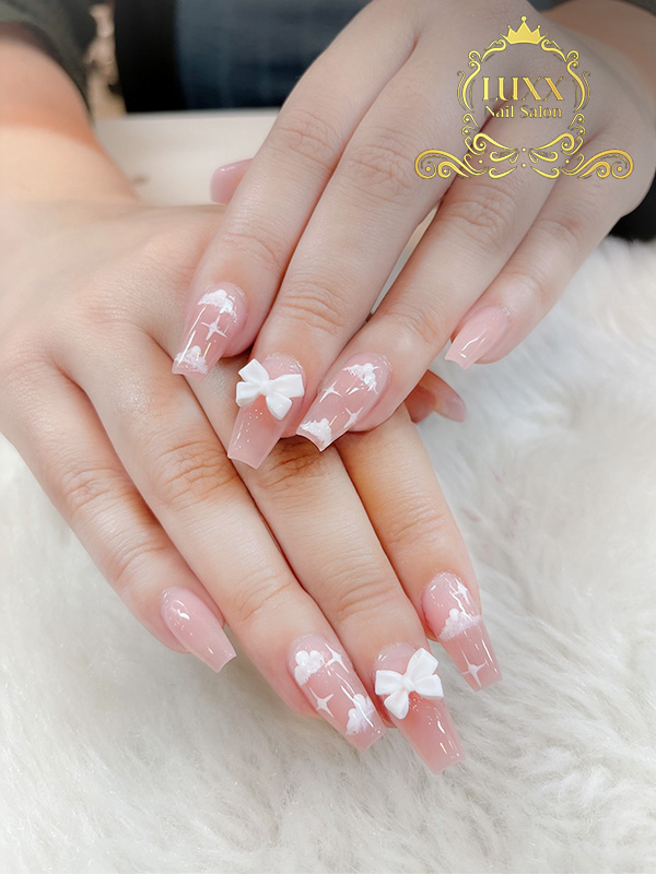 Luxx Nail Salon