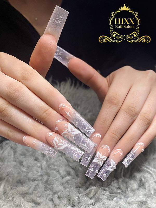Luxx Nail Salon